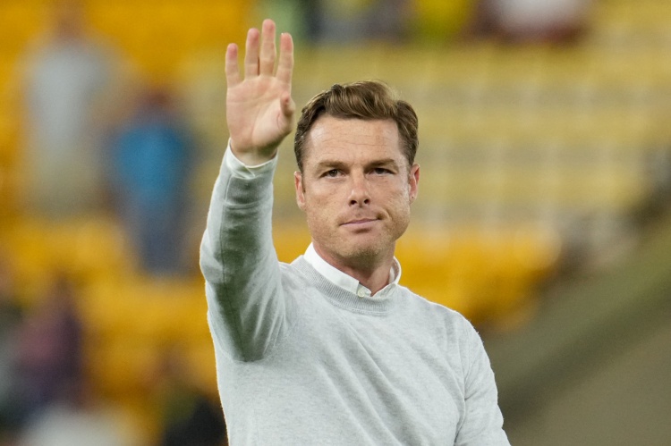 足球赛程-伯恩利主帅：0-3输热刺的结果令人失望，但球队展现了积极的东西