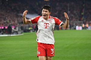 足球赛程-记者：巴黎总监坎波斯会见了金玟哉的经纪人 利雅得胜利也有意他