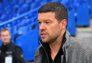 足球赛程-德甲球队欧冠全军覆没！巴拉克：我们必须加倍努力，立刻行动起来